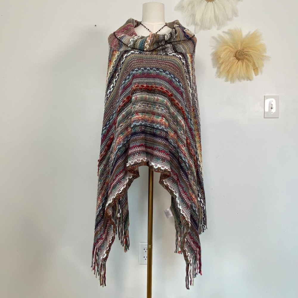 Womens 3D Knit Rainbow Y2K Poncho Cowl Neck One Size Fringe Boho Indie Sleaze - Picture 2 of 12